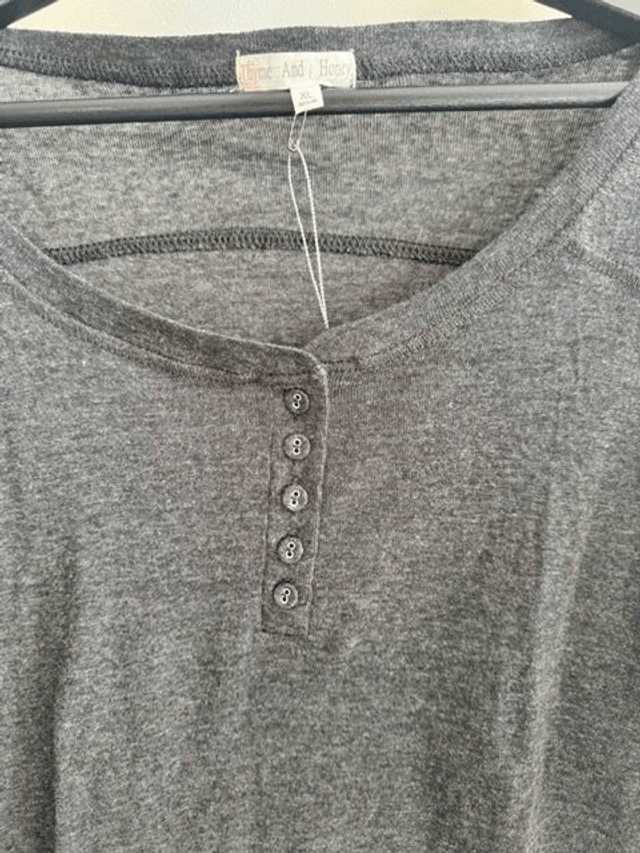 Haut noir/gris foncé femme