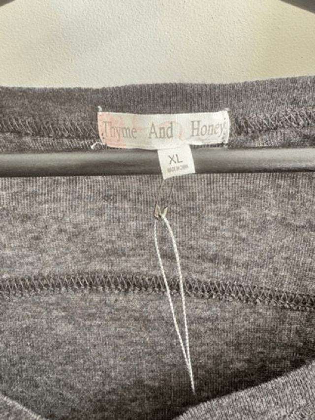 Haut noir/gris foncé femme